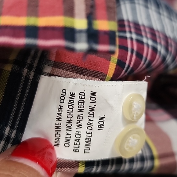 Reed Edward Washed Shirting 100% cotton - Picture 4 of 5